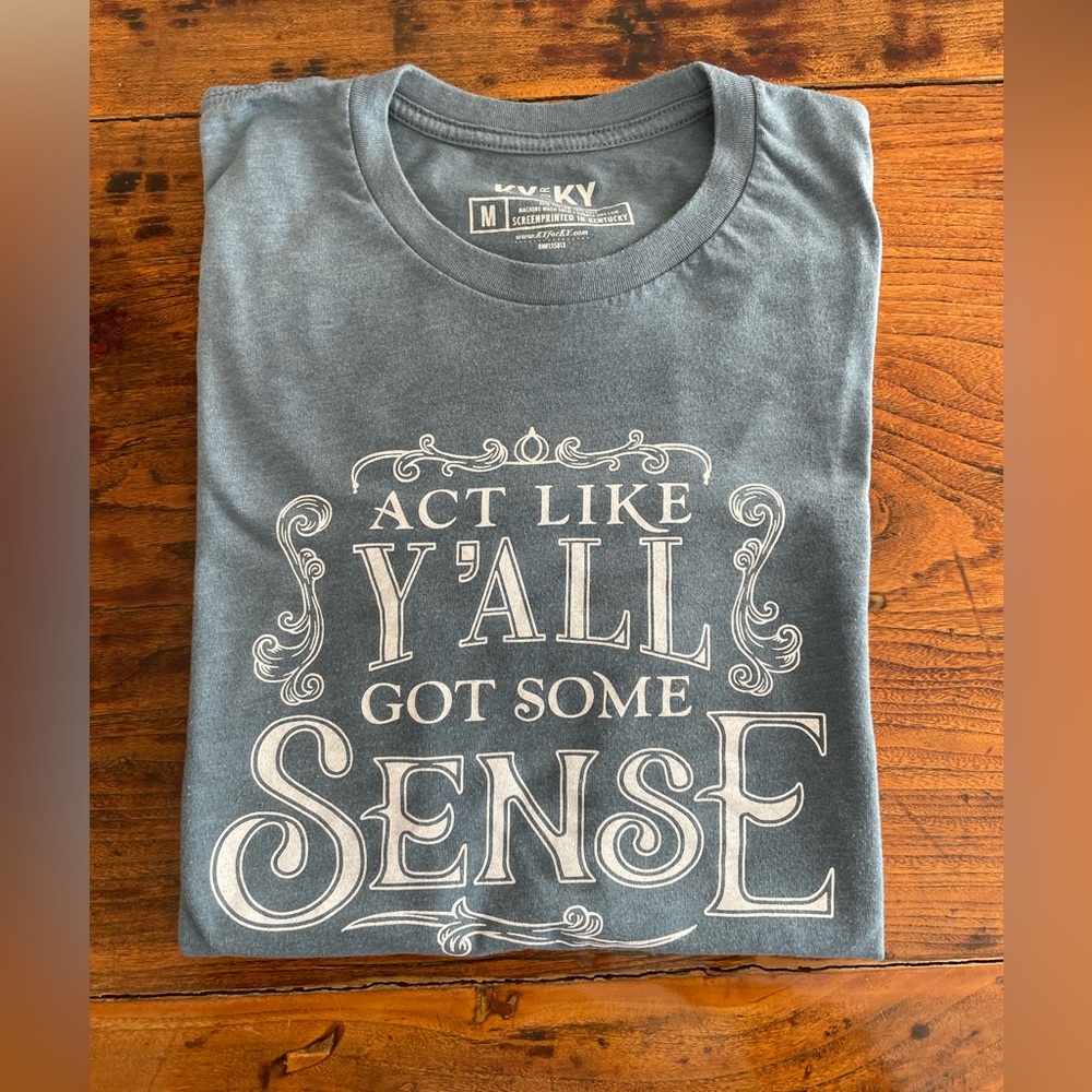 Graphic Tee with Southern Quote‎